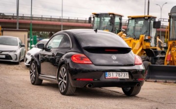 Volkswagen Beetle Hatchback 3d 2.0 TSI 200KM 2012 Volkswagen Beetle Volkswagen Beetle III 2.0 TSI Sport DSG 200KM 2.0 Benzyna, zdjęcie 7