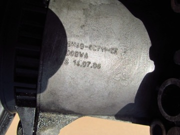 Range Rover III L322 LIFT 3.6 TDV8 Основание масляного фильтра 6H4Q-5C711-CE