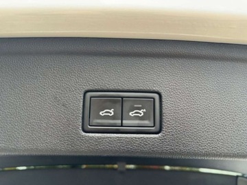 Volkswagen Touareg III SUV 3.0 V6 SCR TDI 286KM 2023 Volkswagen Touareg TDI 4X4 285KM R-LINE HAK Panorama DSG Pneumatyka FVA, zdjęcie 15