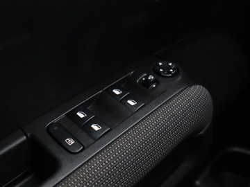 Citroen C3 Aircross  I Crossover 1.2 PureTech 110KM 2019 Citroen C3 Aircross 1.2 PureTech, Salon Polska, zdjęcie 14