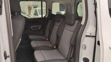 Toyota Proace II 2022 Toyota PROACE CITY City Verso 1.2 D-4T Family 5 os, zdjęcie 8