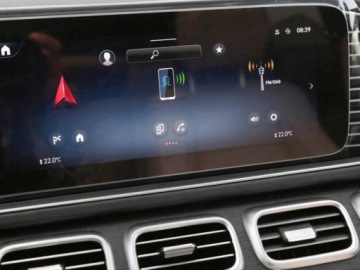 Mercedes GLE V167 SUV Facelifting 2.0 300d 269KM 2025 MERCEDES-BENZ GLE 300 d 4-Matic AMG Line 2.0 (269KM) 2025, zdjęcie 8