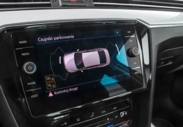 Volkswagen Passat B8 Limousine Facelifting 1.5 TSI EVO 150KM 2021 Volkswagen Passat 1.5TSI 150KM Business, Tempomat Aktywny, Czujniki Parkow, zdjęcie 18