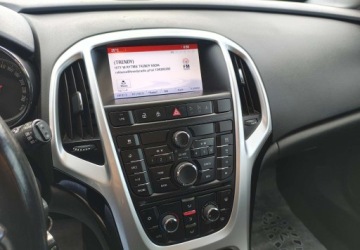 Opel Astra J Sports Tourer Facelifting 1.4 Turbo ECOTEC 140KM 2015 Opel Astra Opel Astra J Sport Tourer 1.4BenzLPG 1.4 BenzynaLPG 140KM, zdjęcie 23