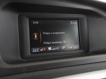 Volvo V40 II Cross Country Facelifting 2.0 T4 190KM 2017 Volvo V40 full LED jasne skóry klima auto, zdjęcie 22