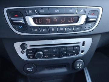 Renault Megane III Hatchback Facelifting 2013 Energy TCe 115KM 2013 Renault Megane 1.2 TCe, Navi, Klima, Klimatronic, zdjęcie 11