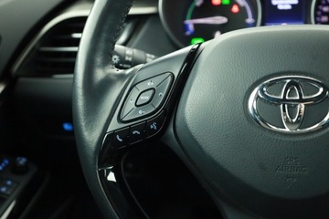 Toyota C-HR I Crossover Facelifting 1.8 Hybrid 122KM 2021 Toyota C-HR 1.8 Hybrid, Salon Polska, zdjęcie 16