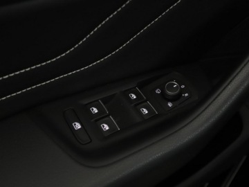 Volkswagen Arteon Shooting Brake Plug-in 1.4 TSI Plug-In-Hybrid 218KM 2021 Volkswagen Arteon FV23% PHEV R-Line full LED, zdjęcie 37