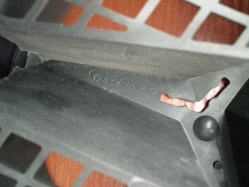 XDT-037 СНЯТИЕ РЕШЕТКИ MERCEDES W207 A2078880260