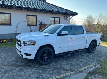 Боковые пороги, пороги, модель T Dodge Ram 1500 2019+