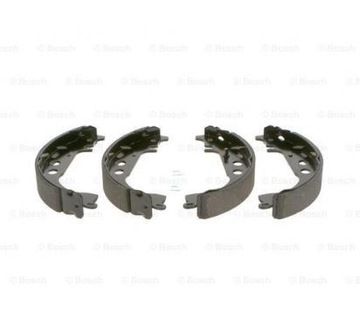 BOSCH SZCZEKI HAMULCOWE BS831 TOYOTA CELICA