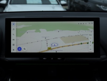 Toyota C-HR II SUV Plug-In 2.0  223KM 2024 Toyota C-HR 2.0 Plug-in, Salon Polska, zdjęcie 12