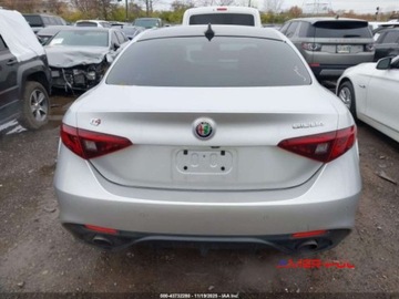 Alfa Romeo Giulia II Sedan 2.0 TBi 280KM 2017 Alfa Romeo Giulia 2017 r., 2,0L GIULIA TI AWD 2.0 Benzyna 280KM, zdjęcie 4