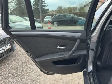 BMW Seria 5 E60 2008 BMW 520 163KM/Nawigacja/Sportowe fotele/, zdjęcie 19