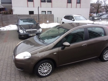 Fiat Punto Grande Punto Hatchback 5d 1.4 8v 77KM 2009 Fiat Punto II wł, zdjęcie 10