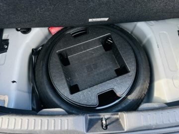 Toyota Yaris IV Hatchback 1.5 Dynamic Force 125KM 2022 Toyota Yaris 1.5benz 125KM/Salon PL/I WŁ/FV23%, zdjęcie 19