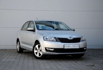 Skoda Rapid II Liftback Facelifting 1.0 TSI 110KM 2019 Skoda RAPID 1.0 Benzyna 110KM, zdjęcie 2