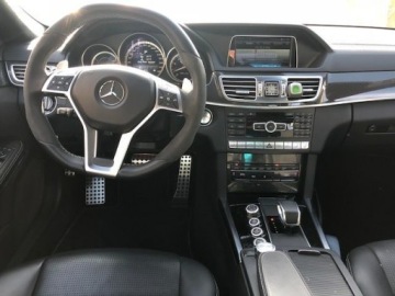 Mercedes Klasa E W212 Limuzyna Facelifting AMG 63 AMG S 585KM 2013 Mercedes E63 AMG S 4-Matic Carbon 585KM 2013r przebieg tylko 80tys.km!, zdjęcie 8