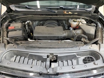 Chevrolet Suburban GMT900 2021 Chevrolet Suburban 2021 CHEVROLET SUBURBAN K1500 LT 5.3 Benzyna 355KM, zdjęcie 6