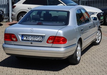 Mercedes Klasa E W210 1998 Mercedes E240 V6 aut Elegance 160000km Skóra Hak Grzane fotele 2xParktronik, zdjęcie 35
