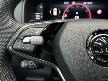 Skoda Karoq Crossover Facelifting 1.5 TSI ACT 150KM 2024 Skoda Karoq 1.5TSI 150KM Sportline DSG l Pakiet Wi, zdjęcie 17
