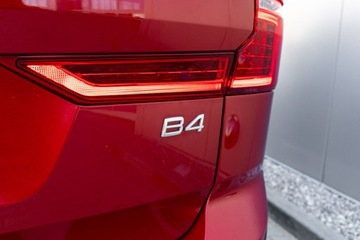 Volvo XC60 II 2021 Volvo XC 60 B4 D AWD Momentum Pro 197KM+14KM FV23%, zdjęcie 25