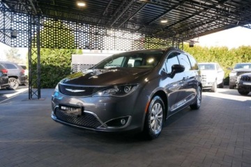 Chrysler Pacifica II 3.6 V6 291KM 2018 Chrysler Pacifica 3.6L V6 291KM StowN Go Kamera MenuPL Keyless BlindSpot