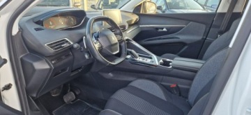Peugeot 3008 II Crossover 1.5 BlueHDI 130KM 2020 Peugeot 3008 Bezwypadkowy BlueHDi 130 Acitve Pack, zdjęcie 16