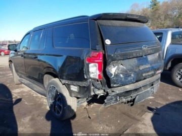 Chevrolet Suburban GMT900 2023 Chevrolet Suburban Rst 2023 5.3 Benzyna 355KM, zdjęcie 3