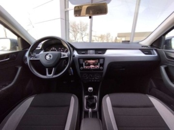 Skoda Rapid II Liftback Facelifting 1.0 TSI 95KM 2018 Skoda RAPID Skoda Rapid 1.0TSi Ambition od Dealera Bemo Motors Benzyna 95KM, zdjęcie 23