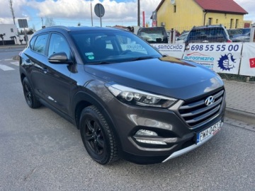 Hyundai Tucson III SUV 2.0 CRDI 136KM 2017 Hyundai Tucson CRDi Ledy Klimatyzacja Nawigacja Pakiet Zimowy Park Assist, zdjęcie 3