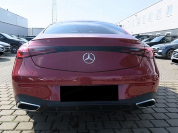 Mercedes CLE Coupe 2.0 300 258KM 2025 MERCEDES-BENZ CLE 300 4-Matic AMG Line 2.0 (258KM) 2025, zdjęcie 2
