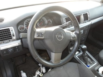 OPEL VECTRA C FACELIFT VOLANT MULTIFUNKČNÍ