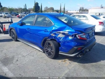 Subaru 2024 Subaru WRX Premium, 2024r., 4x4, 2.4L 2.4 Benzyna 271KM, zdjęcie 3