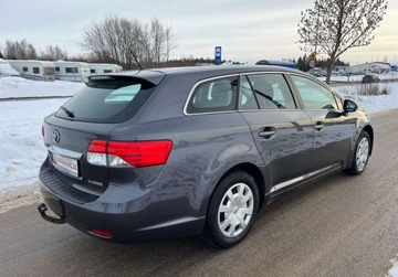 Toyota Avensis III Wagon Facelifting 1.6 Valvematic 132KM 2015 Toyota Avensis 1,6 Benz. 132 KM, Zadbany 1.6 Benzyna 132KM, zdjęcie 3