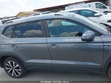 Volkswagen 2024 Volkswagen Inny TAOS, 2024r., 1.5L 1.5 Benzyna 158KM, zdjęcie 4