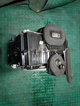 DACIA OE 272708805R RADIÁTOR