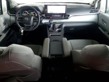 Toyota Sienna III 2025 Toyota Sienna Xle 2025 2.5 Hybryda 245KM, zdjęcie 8