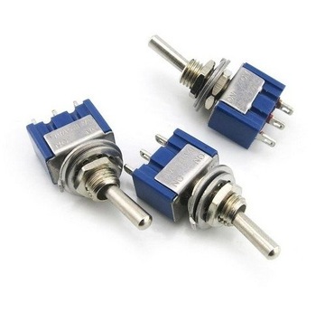 Przełącznik dźwigniowy 6A/125V 3A/250V 2 pozycyjny
