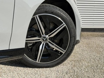 Mercedes CLA C118/X118 2026 MERCEDES-BENZ CLA 180 AMG Line Sedan 1.5 (136KM) 2026, zdjęcie 4