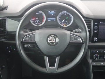 Skoda Kodiaq I SUV 2.0 TSI 180KM 2017 Skoda Kodiaq 2.0 TSI, Salon Polska, Serwis ASO, zdjęcie 15