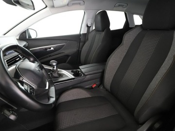 Peugeot 3008 II Crossover 1.5 BlueHDI 130KM 2018 Peugeot 3008 Virtual Navi Czujniki parkowania, zdjęcie 8
