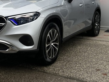 Mercedes GLC C254/X254 Coupe 2.0 220d 197KM 2026 GLC 220 d 4-Matic Avantgarde 2.0 (197KM) 2026, zdjęcie 3