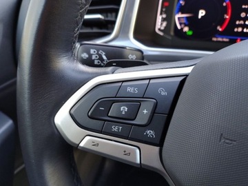 Volkswagen T-Roc I SUV Facelifting 1.5 TSI ACT 150KM 2022 Volkswagen T-Roc DSG Martwe pole Faktura VAT 1.5tsi 1.5 Benzyna 150KM, zdjęcie 13