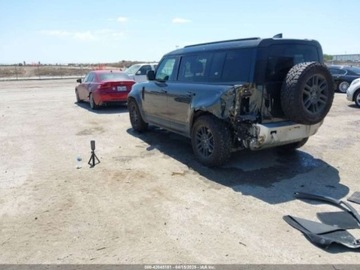 Land Rover Defender IV (L663) 2022 Land Rover Defender 110se, 2022r., 4x4, 3.0L 3.0 Benzyna 395KM, zdjęcie 3