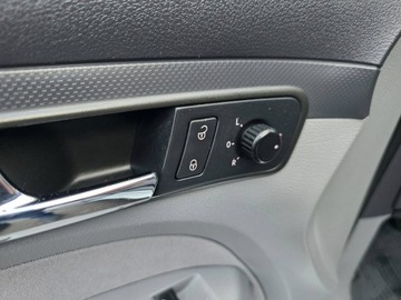 Volkswagen Caddy III Kombi 1.9 TDI 75KM 2007 Volkswagen Caddy 1.9 TDI 75 KM, Grzane Fotele, Dwa, zdjęcie 10