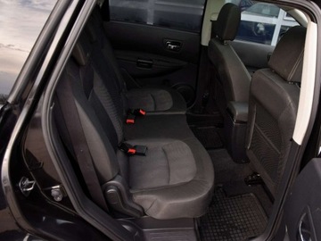 Nissan Qashqai I Crossover Facelifting  1.6 117KM 2012 Nissan Qashqai2 1.6 benzyna 117 KM Panorama 7mio osobowy Nawigacja Alufelg, zdjęcie 7