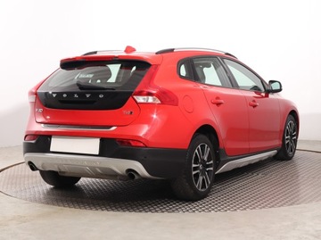 Volvo V40 II Cross Country Facelifting 2.0 T4 190KM 2018 Volvo V40 Cross Country 2.0 T4 AWD, Salon Polska, zdjęcie 4
