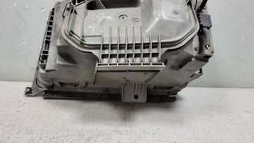 Фонарь передний правый Hella Mercedes E W124