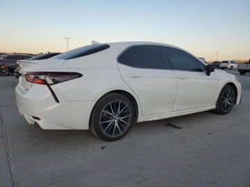 Mercedes Klasa C W206 2022 Mercedes-Benz Klasa C 300 2022, od ubezpieczalni 2.0 Benzyna 255KM, zdjęcie 4